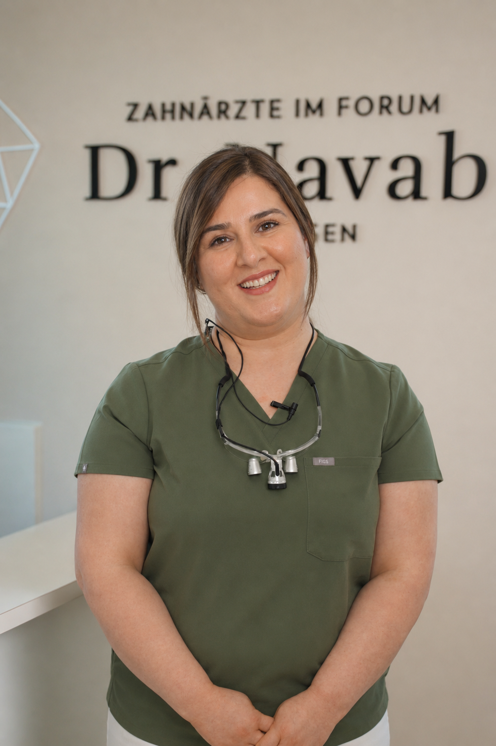 Kristine, ZMP, Prophylaxe in der Praxis Dr. Navab & Kollegen