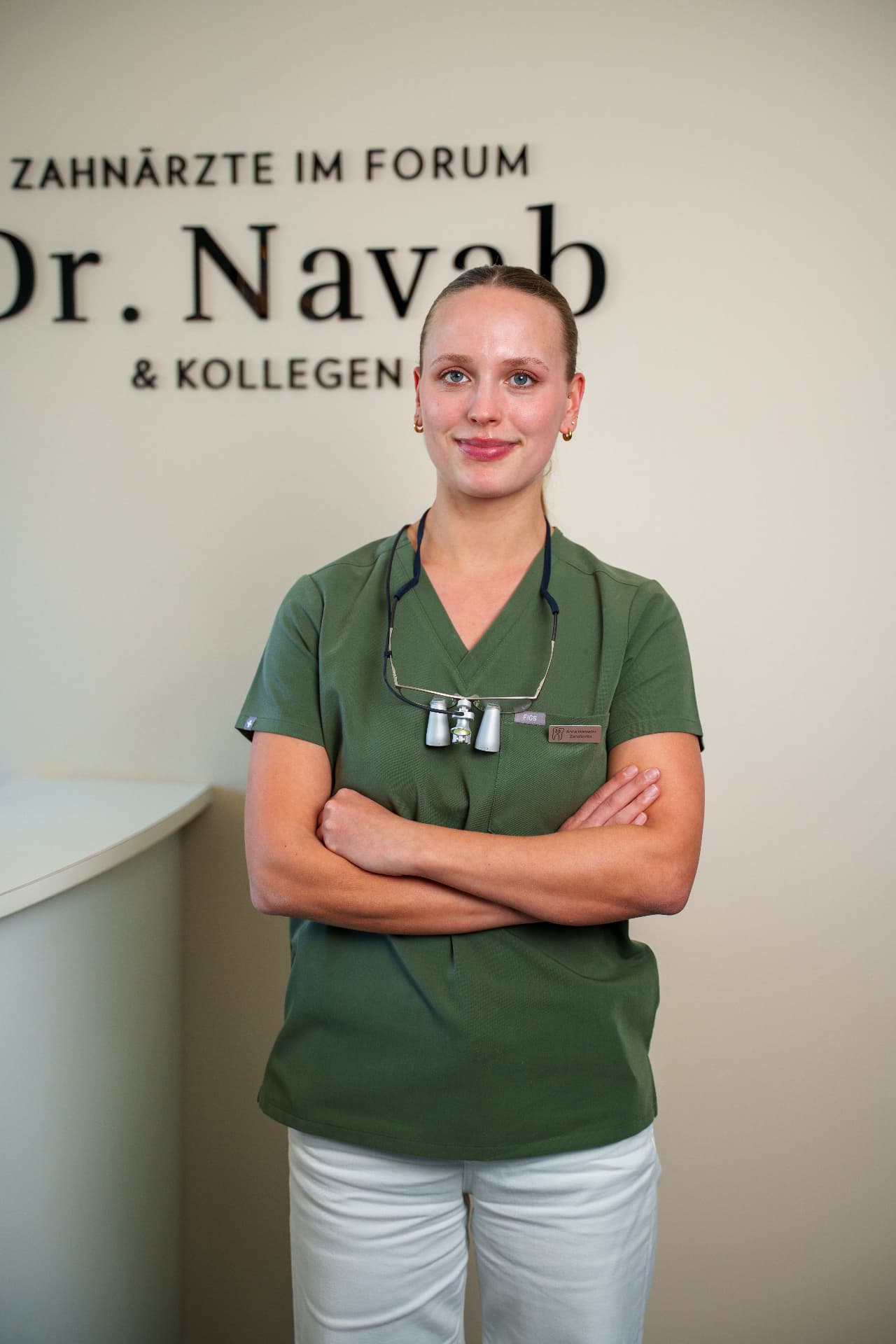 Anna Wesseler – Assistenzzahnärztin in der Praxis Dr. Navab & Kollegen